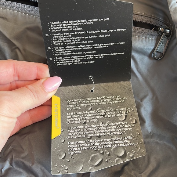 Under Armour Backpack - Picture 5 of 5